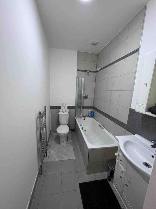Апартаменти 2 Bed Garden Flat West Dulwich Free Street Parking Лондон Екстер'єр фото