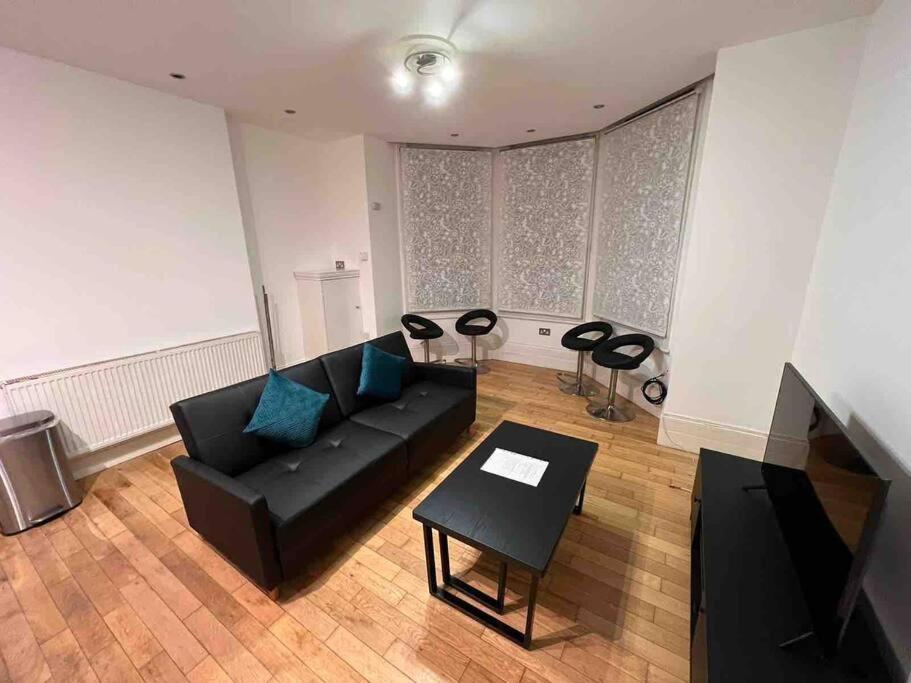 Апартаменти 2 Bed Garden Flat West Dulwich Free Street Parking Лондон Екстер'єр фото